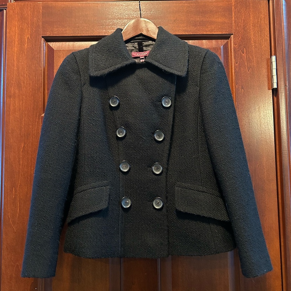 Escada Stunning‎ Black Peacoat